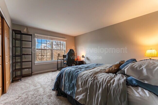 Building Photo - 1262 Brookdale Dr