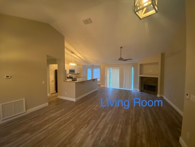 Primary Photo - 321 Misty Meadow Dr