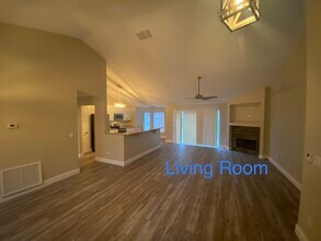 Building Photo - 321 Misty Meadow Dr