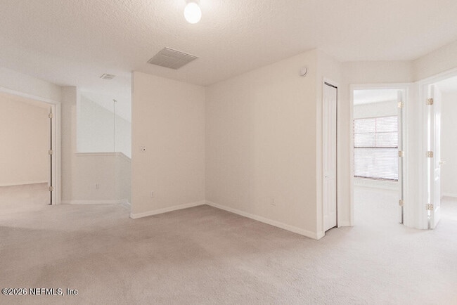 Building Photo - 3246 Millpond Ct