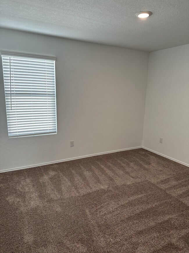 Building Photo - 3230 Carducci Dr