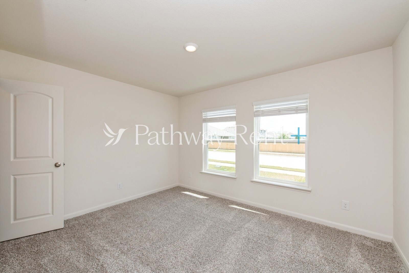 Building Photo - 10832 Gray Mare Dr