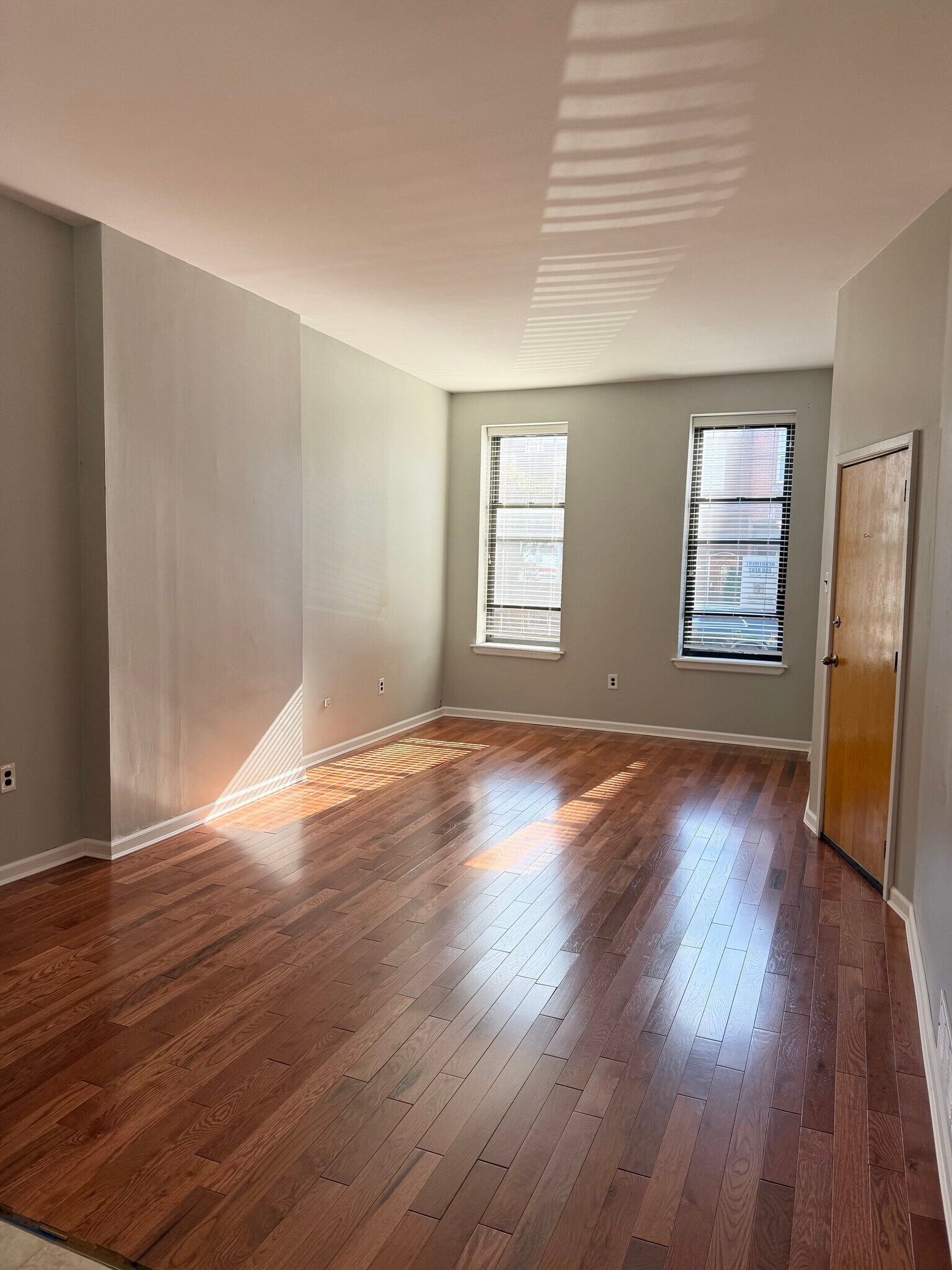 Building Photo - 1217 Snyder Ave