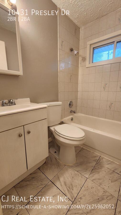 Building Photo - 10431 Presley Rd