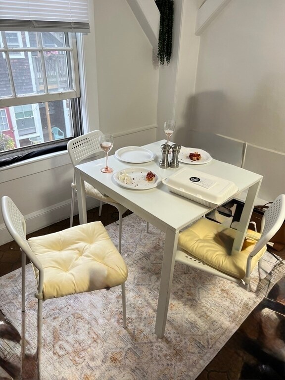 Building Photo - 21 Leyden St