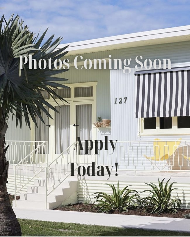Building Photo - 931-933 Florida