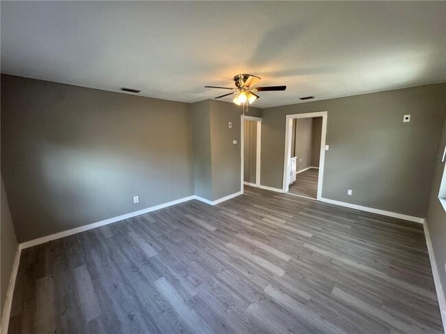 Building Photo - 2853 Josephine St