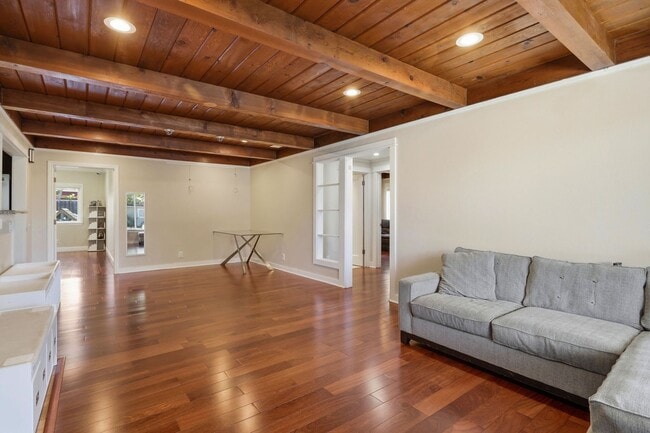 Building Photo - Wow! What a Great Home! Available Soon!