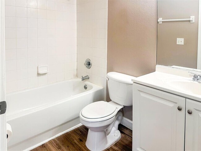 Building Photo - 174.5 Orchid Dr