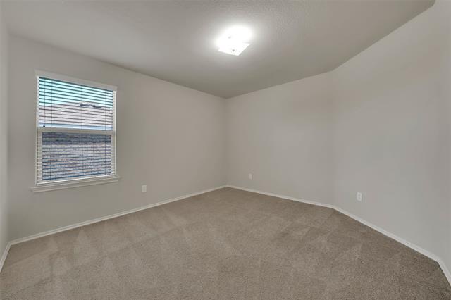 Building Photo - 2133 Meadow View Dr