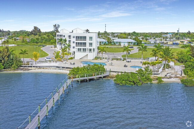 Private Dock and Water Access - Harborside Residences Luxury Rental Community