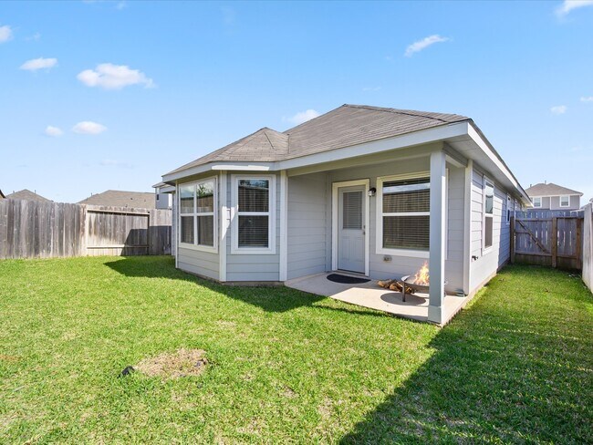 Building Photo - 2546 Steelhead Dr