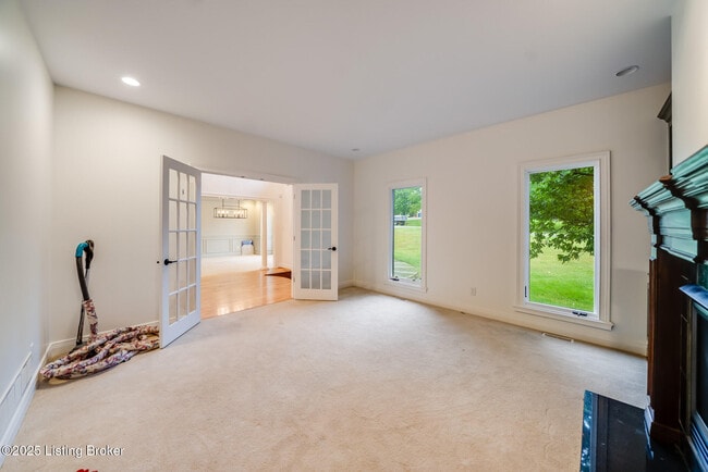 Building Photo - 12307 Ridgeview Dr