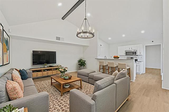 Building Photo - 4461 Chapman St