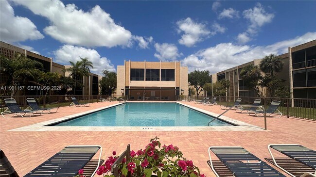 Building Photo - 8401 SW 107th Ave