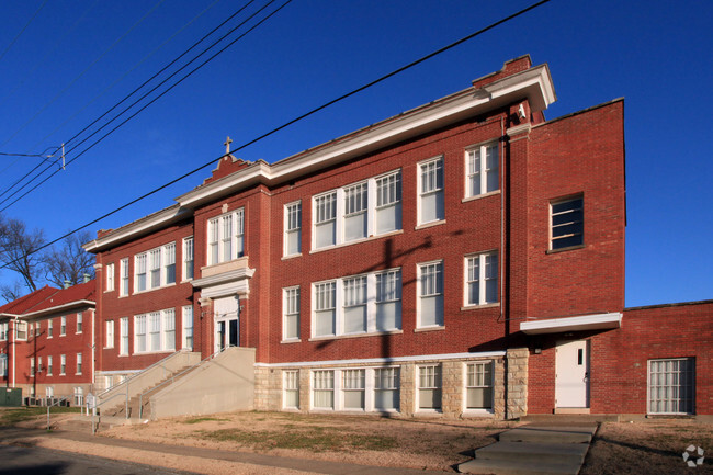 Primary Photo - Saint Columba Court