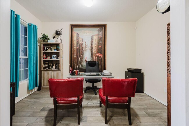 Building Photo - 13126 Ent Loop