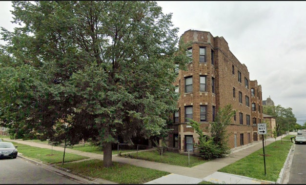 Primary Photo - 1739 W 80th St
