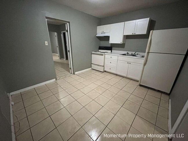 Building Photo - Cute 1/1 Duplex in Bartow-***MOVE IN BEFORE THE END OF MAY-GET JUNE RENT FOR FREE!!***