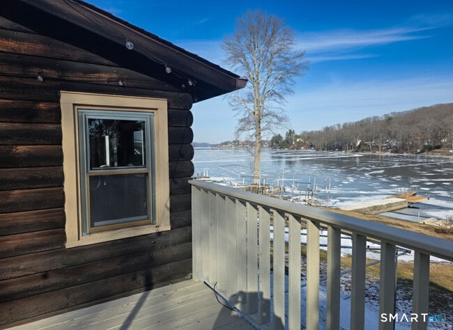 Building Photo - 23 Cedar Dr