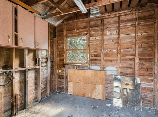 Building Photo - 1519 Carmel Ave