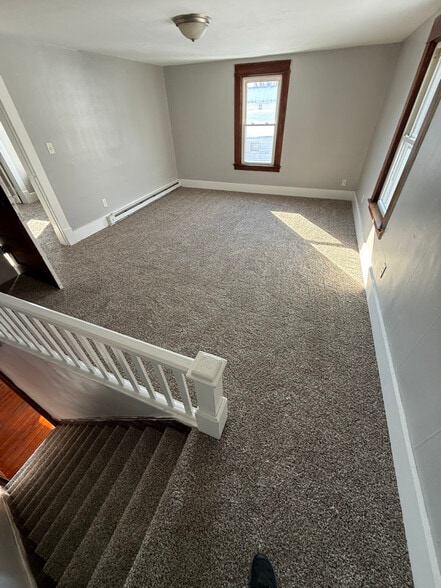 Building Photo - 110 Markwith Ave