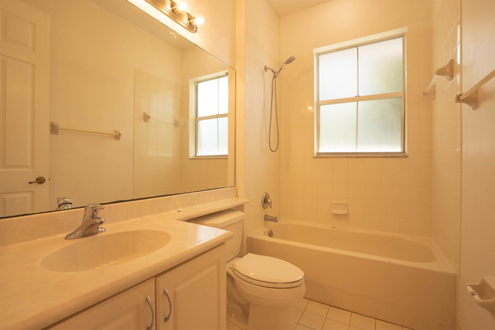 Building Photo - 1356 Piazza Pitti