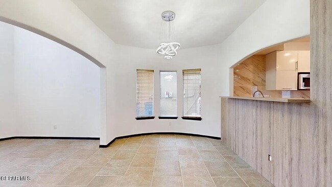 Building Photo - 3864 Tierra Campa Dr