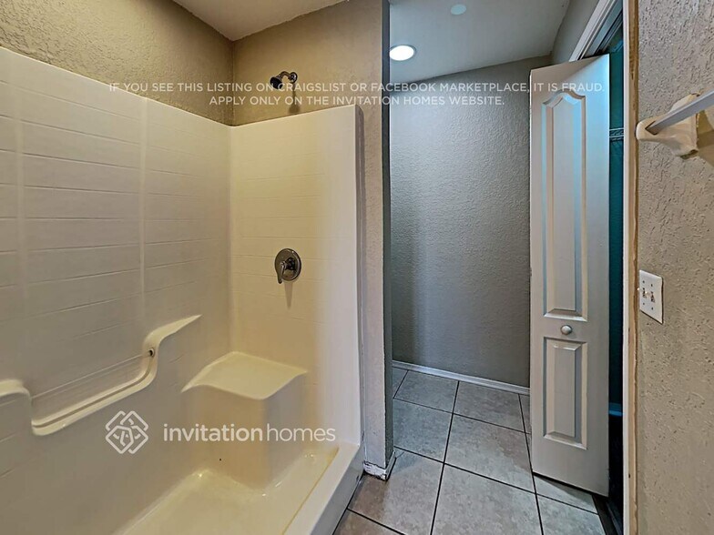 Building Photo - 4017 Byrds Crossing Dr