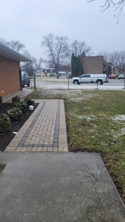 Building Photo - 7346 Noble St