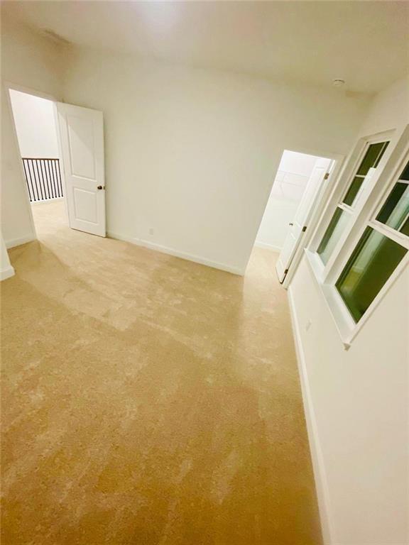 Building Photo - 3883 Ridge Rd