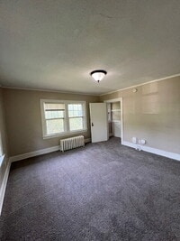 Building Photo - 1 Bedroom, 1 Bathroom Historical Apartment...