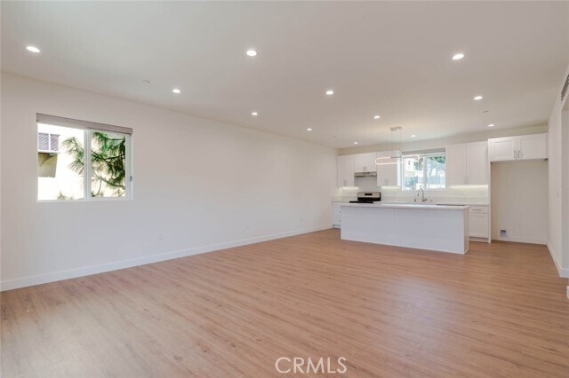 Building Photo - 10232 Tujunga Canyon Blvd