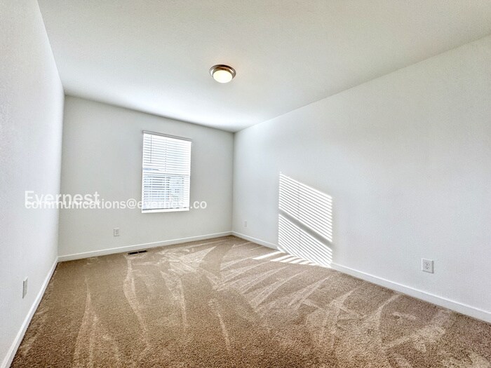 Building Photo - 9021 Hightower St