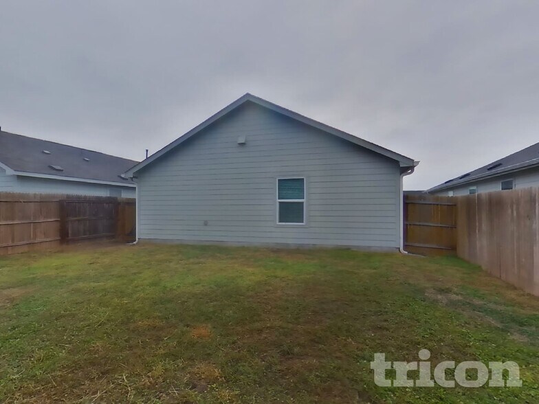 Building Photo - 7319 Rosada Way