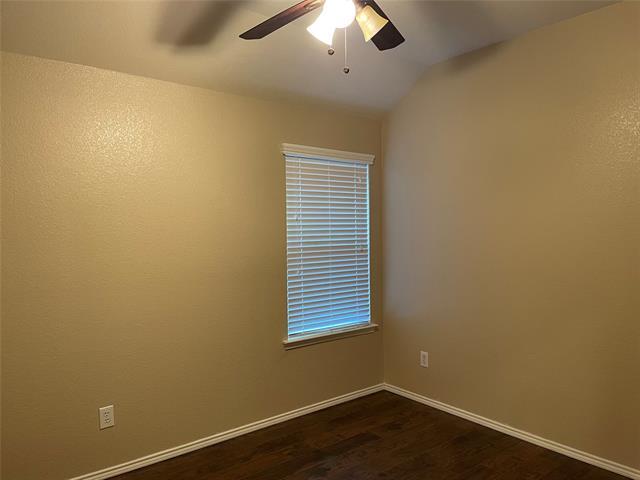 Building Photo - 9320 Jerico Dr