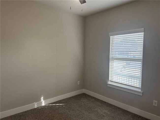 Building Photo - 500 Ryder St