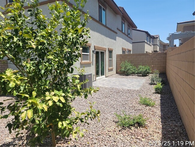 Building Photo - 338 Brockbank Pl