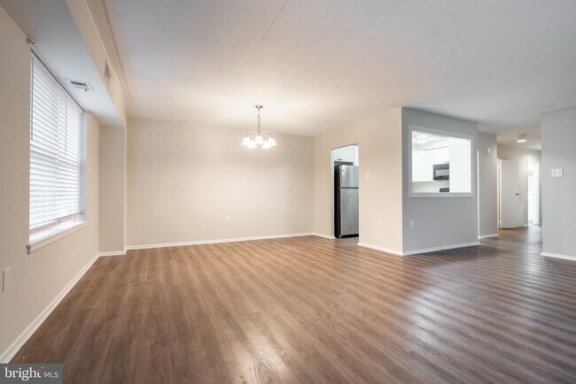 Building Photo - 501 N Bethlehem Pike
