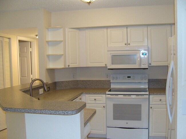 Building Photo - 4235 S 57th Ave