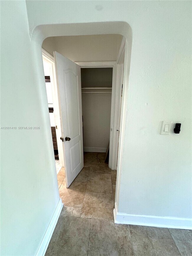 Building Photo - 5530 NW Miami Ct