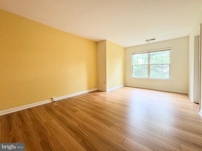 Building Photo - 11438 Abner Ave