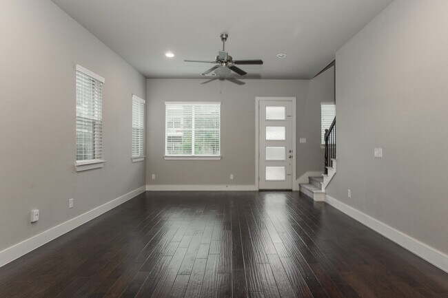Building Photo - 212 Wimberly St
