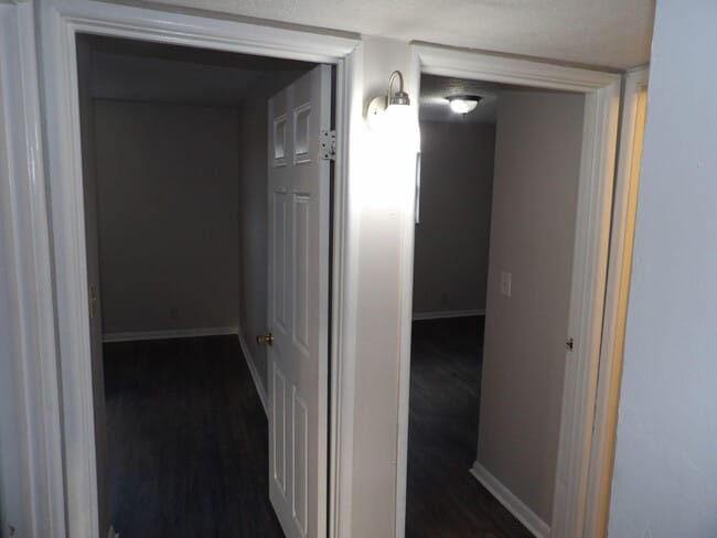 Building Photo - 302 Quachita Trail