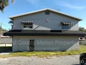 Building Photo - 2441 N Pine Ave
