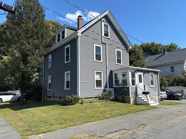 Building Photo - 11 Franklin St