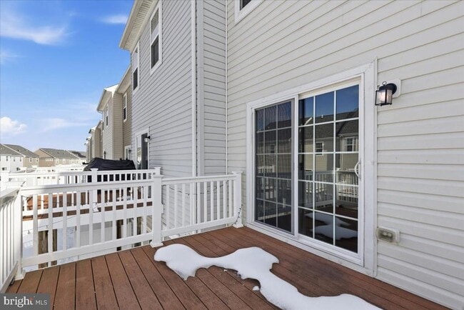 Building Photo - 9558 John Locke Wy