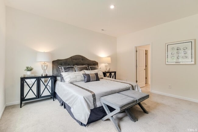 Building Photo - 95 Suhani Ln