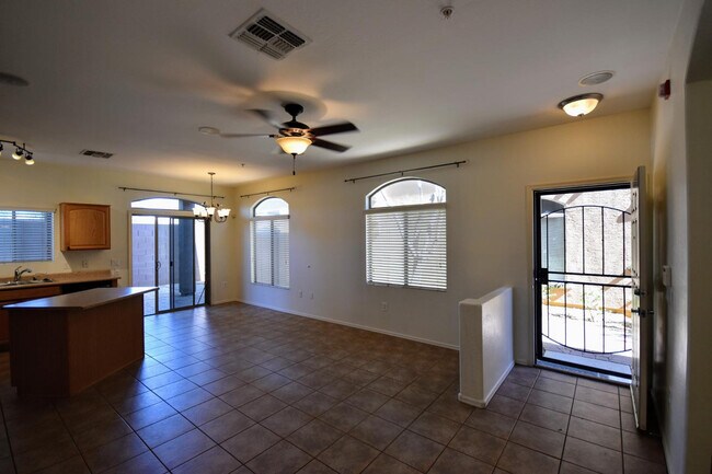 Building Photo - 2024 S Baldwin