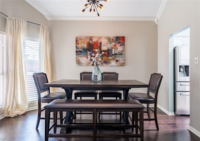 Building Photo - 4428 Emerson Dr